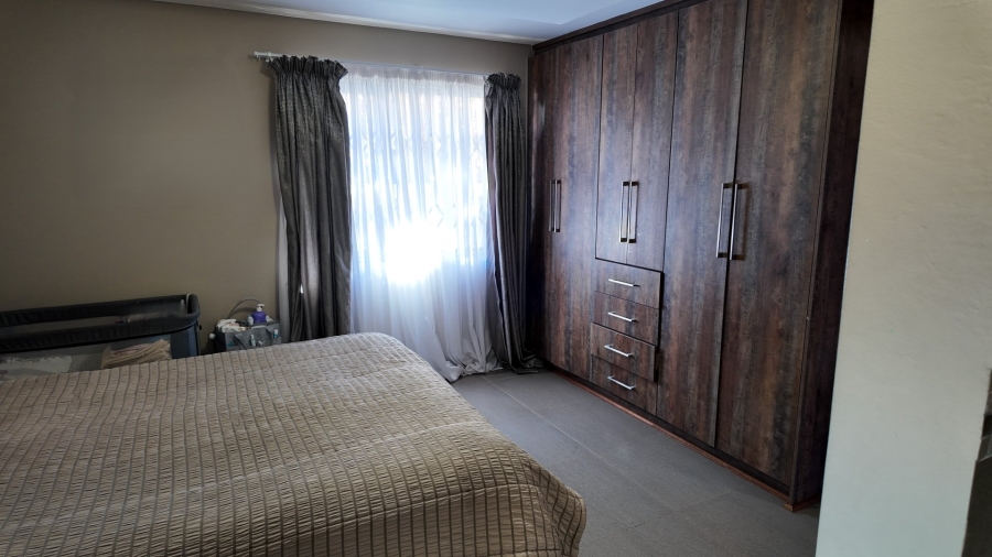 2 Bedroom Property for Sale in Estoire Free State